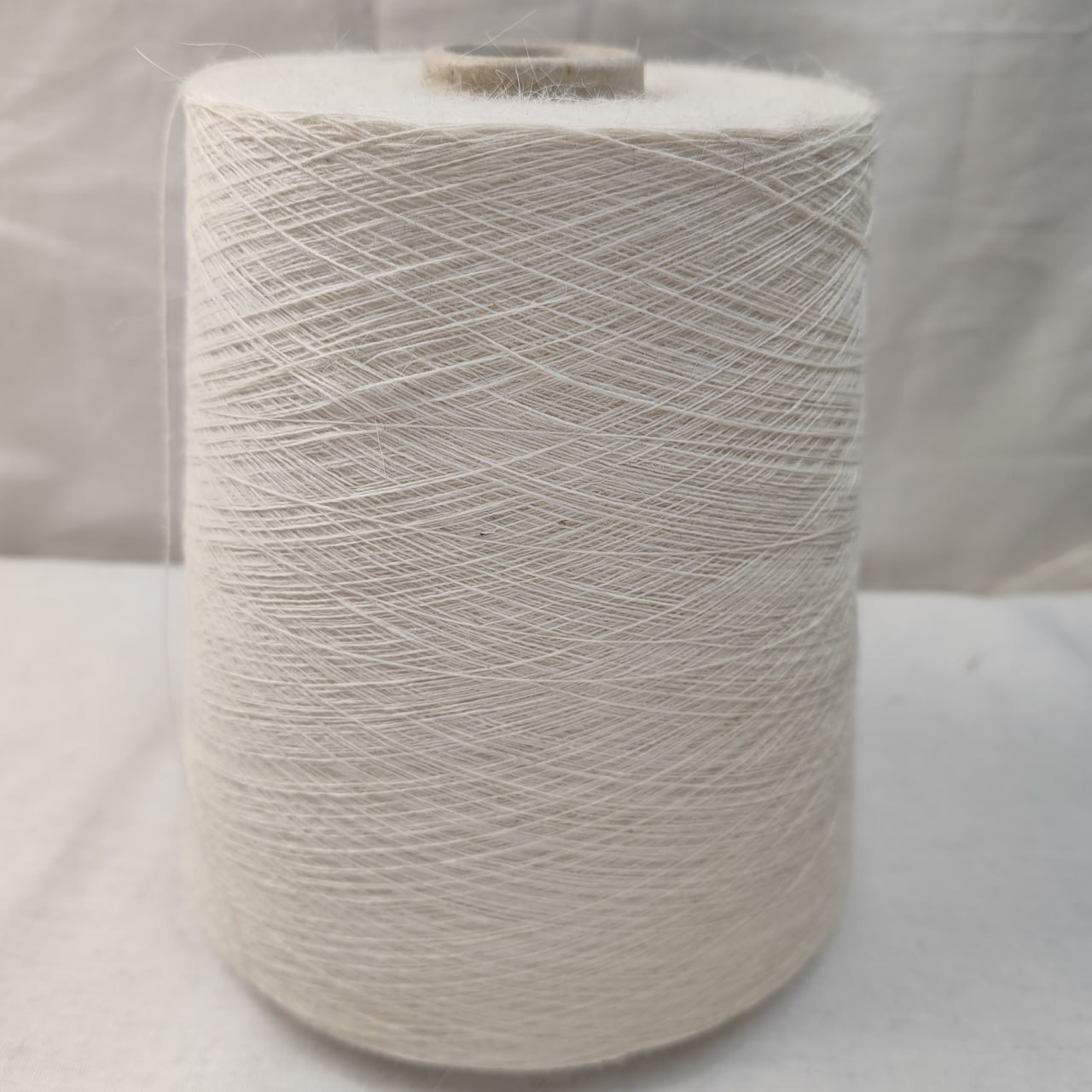 MILLEFILI ANGORA 100 2400м/100г, 100% ангора